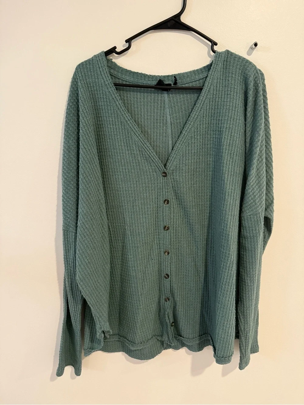 Urban Outfitters Green Waffle-Knit Button Cardigan - Picture 1 of 3